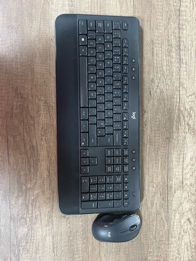 LOGI external wireless keyboard (K545), wireless mouse (M510) & USB connection