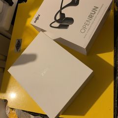 Open run headphones