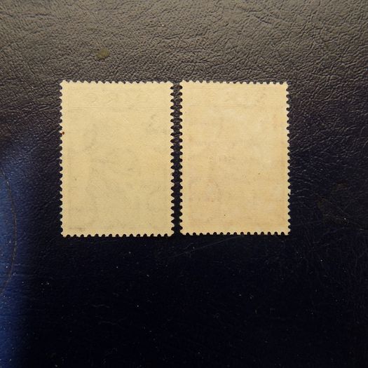 Irish Stamp pair 1953,Death of Robert Emmet.Mint ,Lightly hinged.