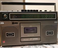 Sharp GF-8080 Stereo Radio Cassette Boombox (Vintage 1977) - Working.