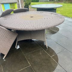 8 seater garden table