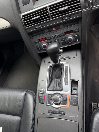 Audi A6 Avant  (C6)