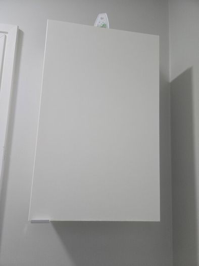 bathroom cabinets x 2