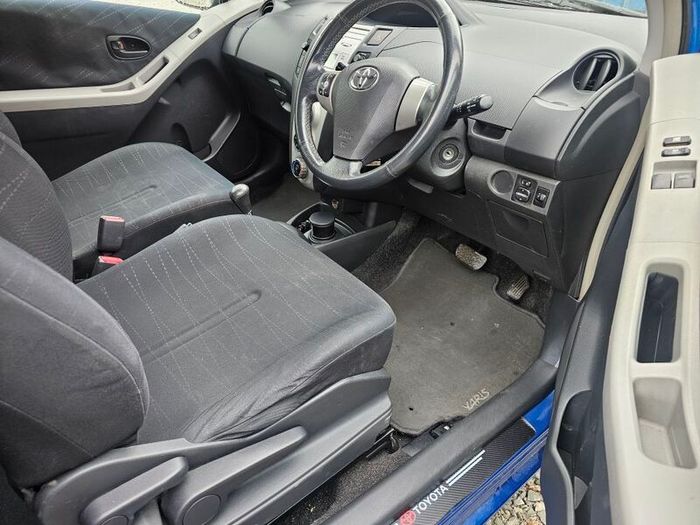 2007 Toyota Yaris Automatic
