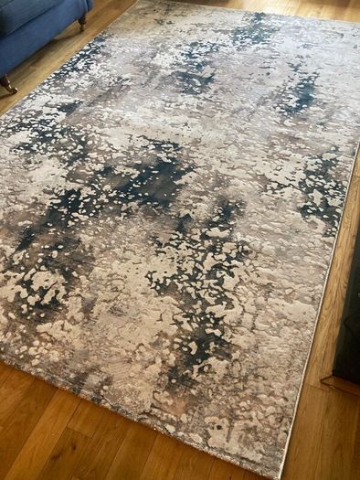 Rug