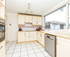 Kitchen units Dublin 9
