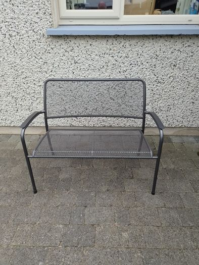 Outdoor Seat