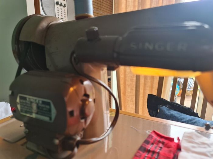 SINGER Sewing machine