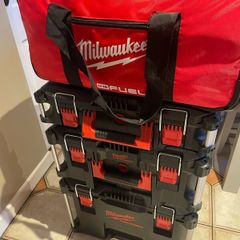 Milwaukee packout