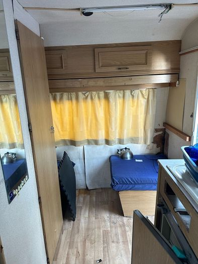 avondale Leda caravan