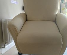 Dual motor riser recliner