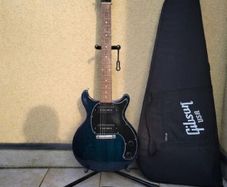 Gibson tribute Les Paul double cut blue