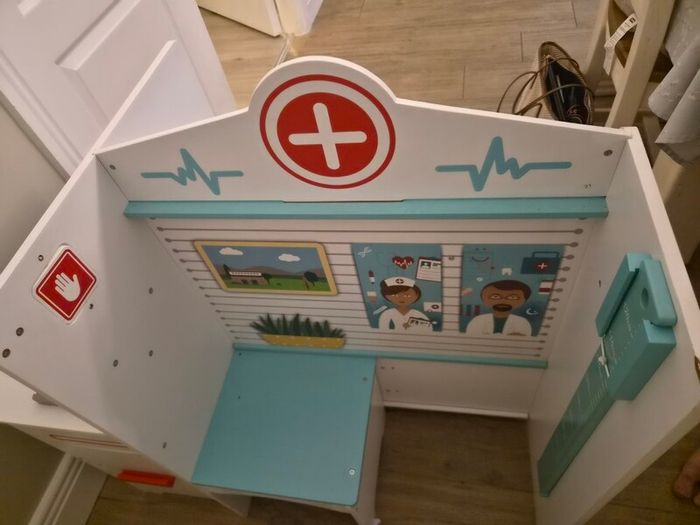 Play Doctors surgery