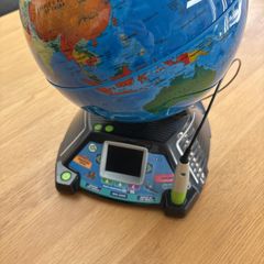 LeapFrog Magic Adventures Toy Globe