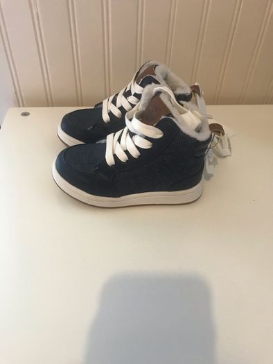 bnwt boys boots