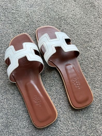 Hermes slides
