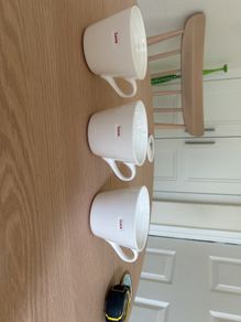 mugs