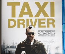 Taxi Driver (35th Anniversary Edition) Martin Scorsese Film [1976] Robert De Niro, Jodie Foster, Cybill Shepherd, Harvey Keitel, Peter Boyle, Leonard Harris & Albert Brooks [Blu-ray Movie]
