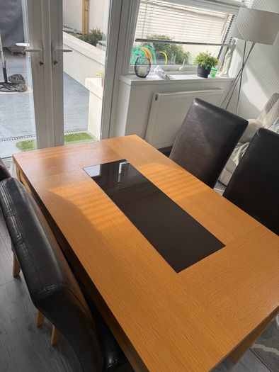 Kitchen table
