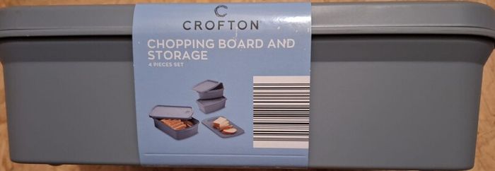Crofton chopping board with storage