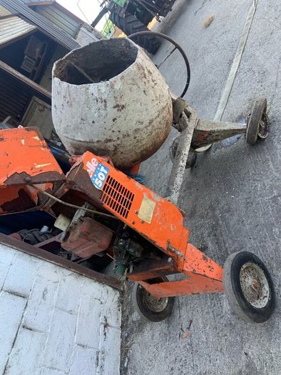 Pending - Cement mixer