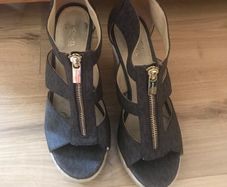 ladies shoes Michael Kors size 38.5/5.5