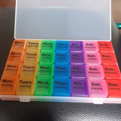 7 Day morning noon afternoon and evening pill organizer 28 dialy comartment pill organiser case perfect for travel  15 euro