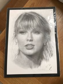 Taylor Swift portrait An amazing must have gift for any Taylor Swift lover!