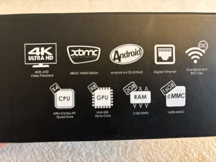 Minix 4K smart Media Box android