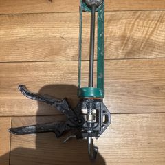 caulk gun