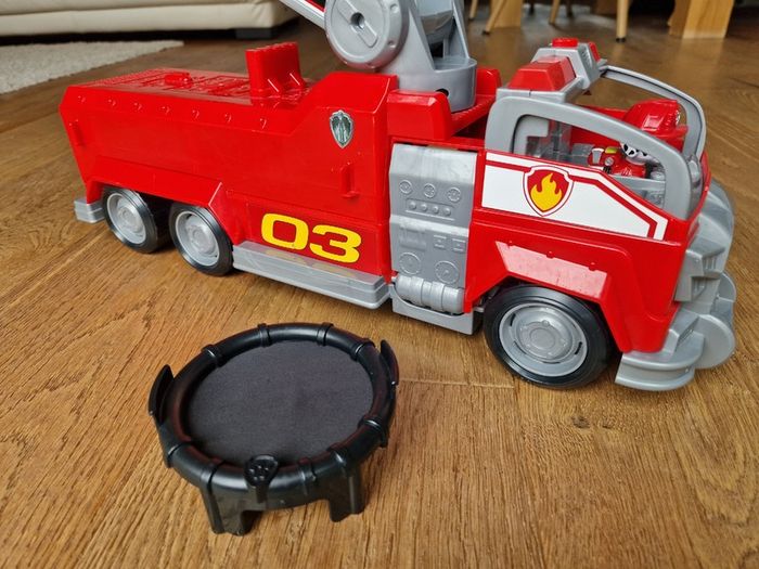 Paw Patrol - Marshall's Transforming Firetruck