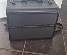 Inglot Make Up Case
