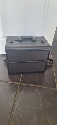 Inglot Make Up Case