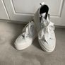 Ladies stylish sneakers Image 5