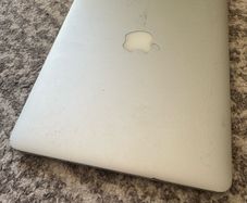 Apple MacBook Pro (Retina, 13-inch, 2014) A1502