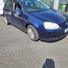 Volkswagen Golf 1.9 Tdi  08 breaking for parts