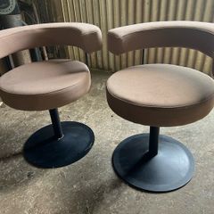 Corner chairs