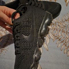 trainer's  vapour max fly nit