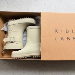 Kidly wellies size 4