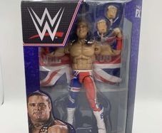 wwe elite series 94 (damaged packaging) The British bulldog action figure