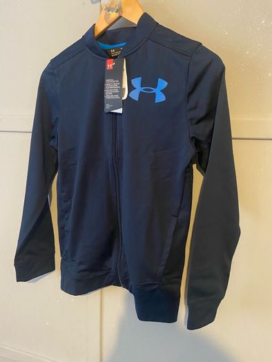 BNWT Under Armour Zip Up YXL