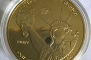 US Coin - Statue of Liberty - 1 Trillion Dollars