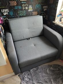 Single bed