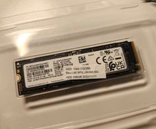 Perfect condition 256GB Nvme Samsung PM9A1 M.2 2280 Pcie 4.0 X4 6400/2700mb/s 150TBW TLC