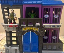 Batman DC Imaginext Batmobile, Gotham City Jail & Figures