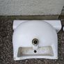 Pedestal sink basin Image 4