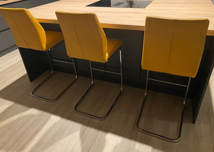 kitchen Island chairs