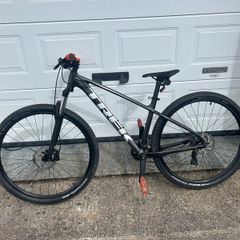 Trek Marlin 4 (2025)