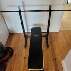 Foldable bench and Barbell