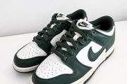 Nike Dunks Low